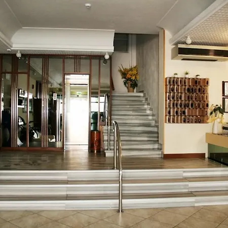 Hotel Handy Sea